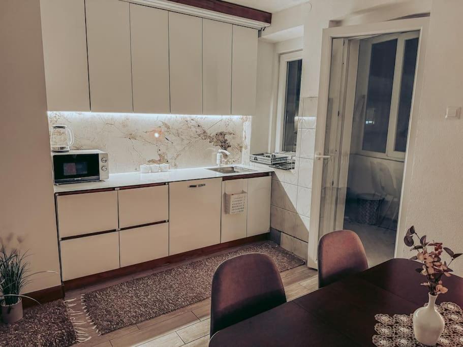 City Center Apartment Gjakova Exterior photo